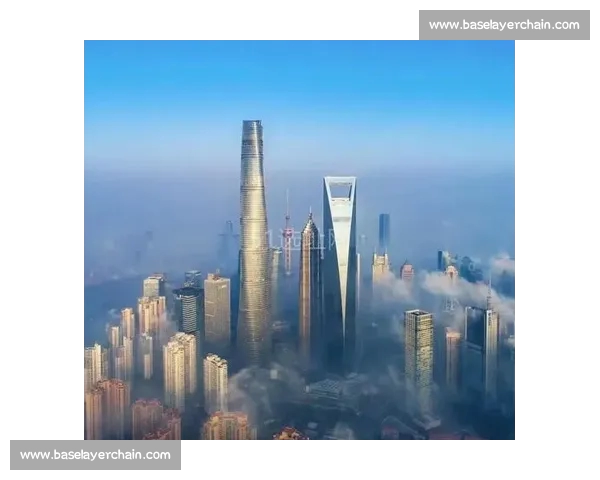 818 人决战 474 米云端！上海环球金融中心垂马开跑